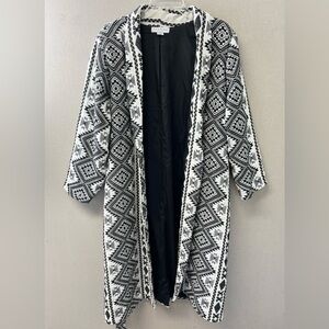 (EUC) Never Fully Dressed Women’s Black and White Geometric Coatigan Overcoat